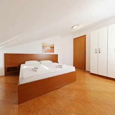 Guest house 